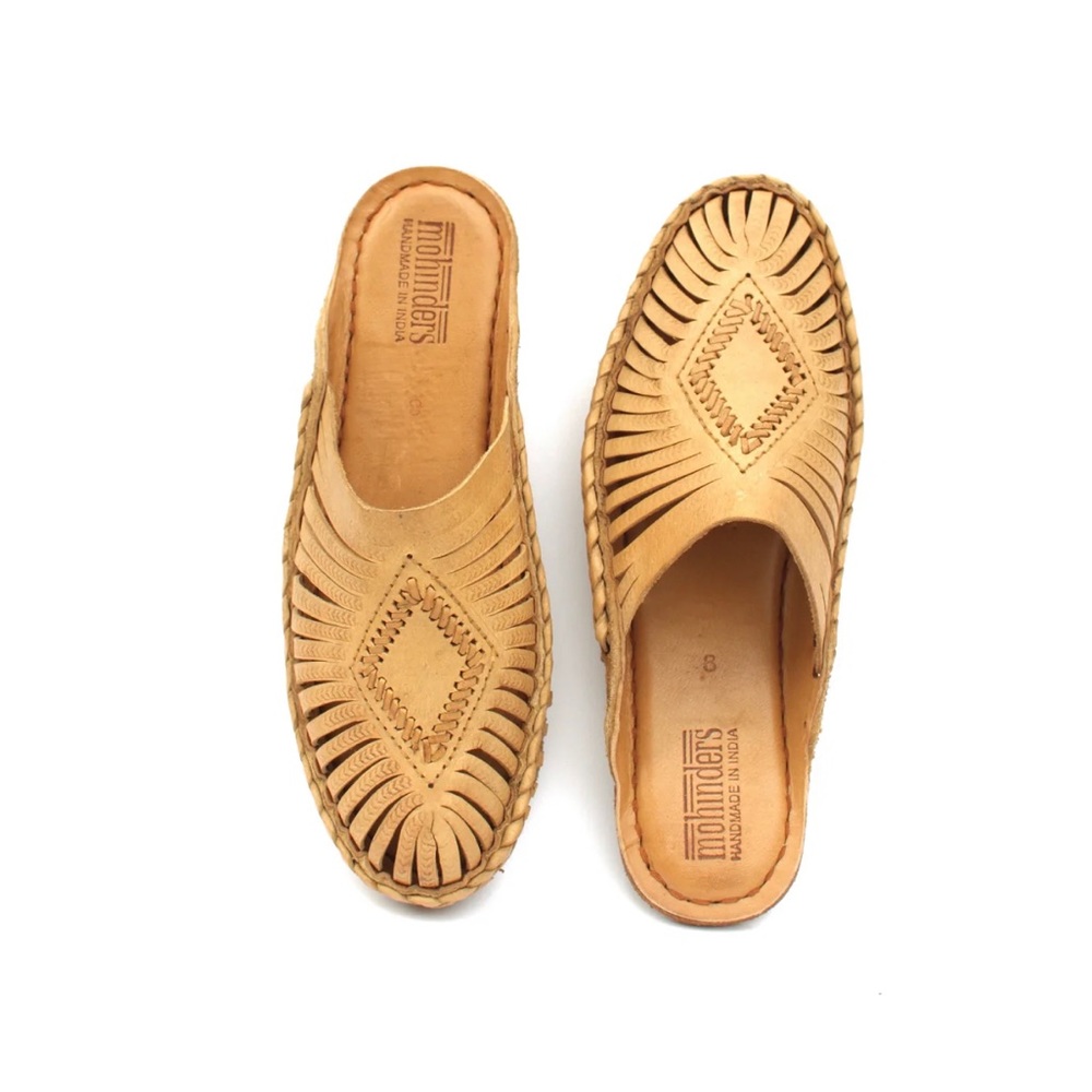 New Mohinders Handmade Leather Honey Diamond Slides, size 7 - made in India.